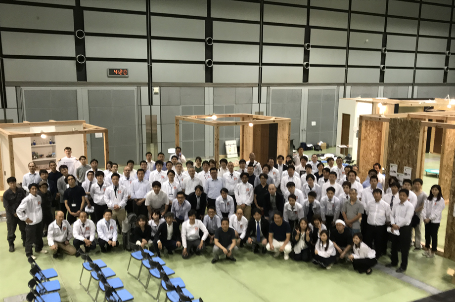 「武器商人」としての自信と誇り